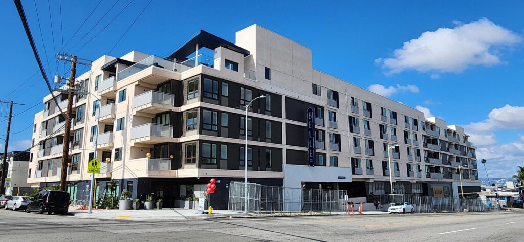 Exterior photo of Belle on Bev Apartment building in Los Angeles